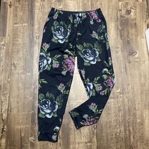 Lululemon floral jogger pants